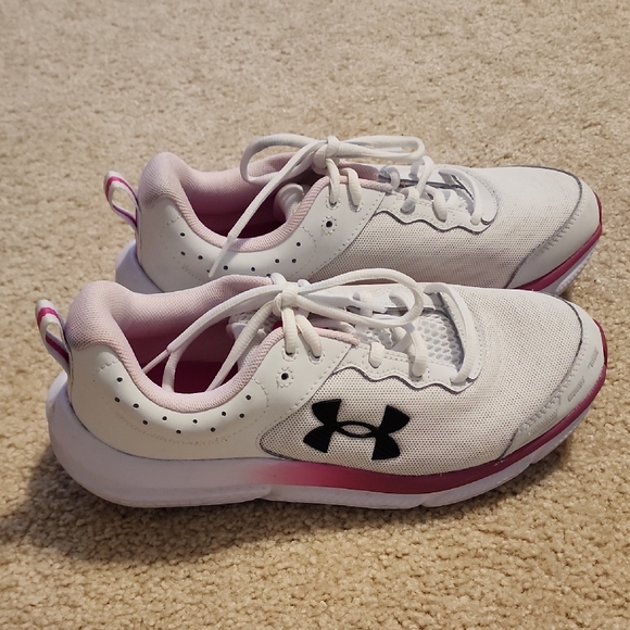 Under Armour Women's Comfort Deluxe System Sneaker White and Pink Size 9 - Picture 1 of 8